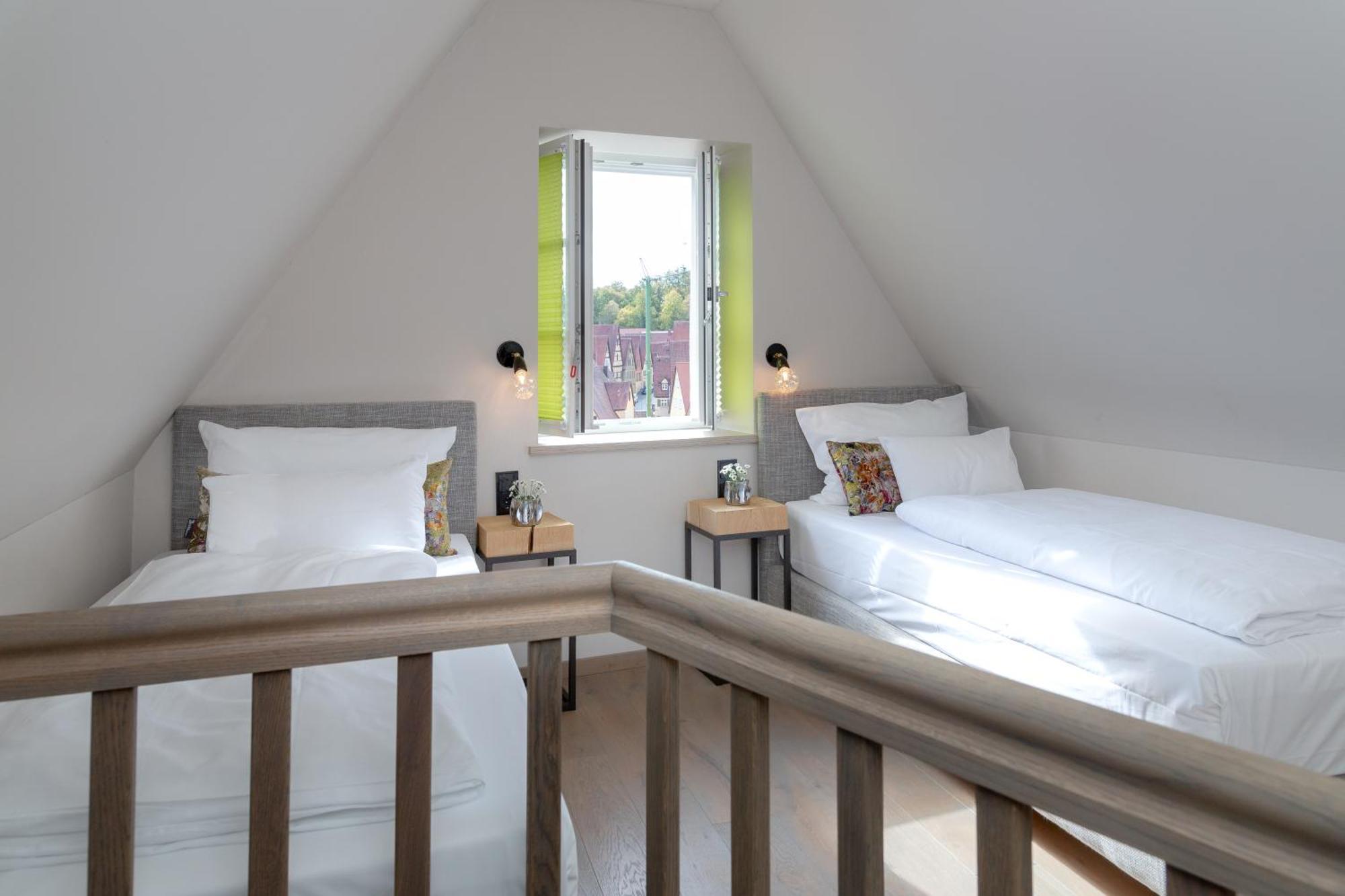 Hotel Luise & Luisenhof Dinkelsbuhl Bagian luar foto